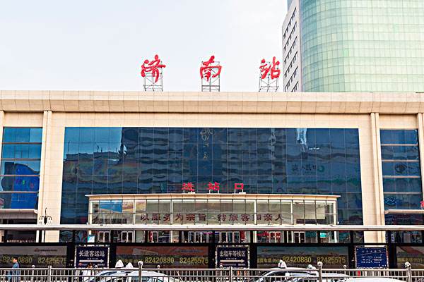 深圳到濟(jì)南貨運(yùn)公司_深圳到濟(jì)南貨運(yùn)專(zhuān)線
